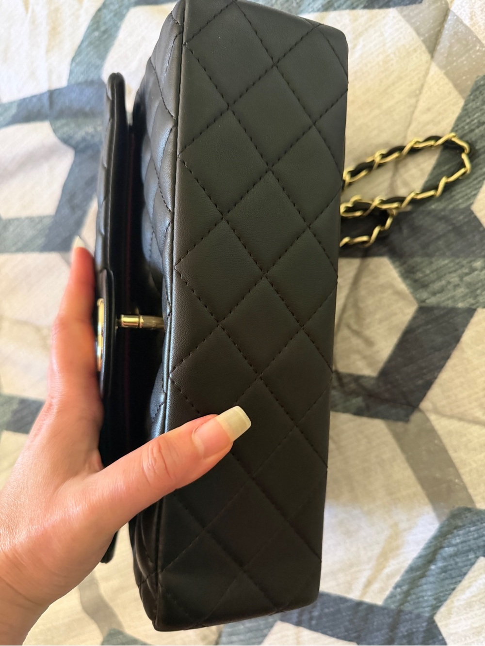 Black Quilted Chain-Handle Shoulder Bag no box, with dust bag - Picture 7 of 8